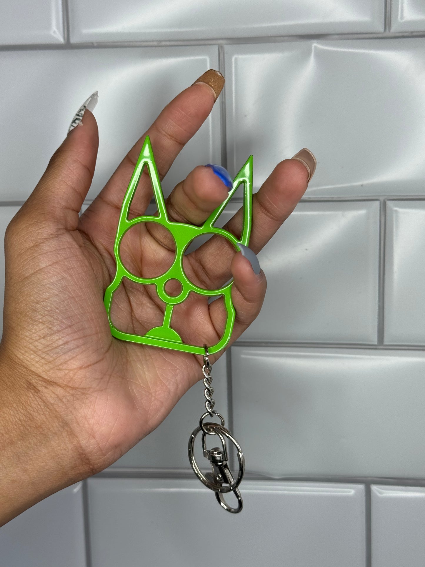 Kitty Knuckle