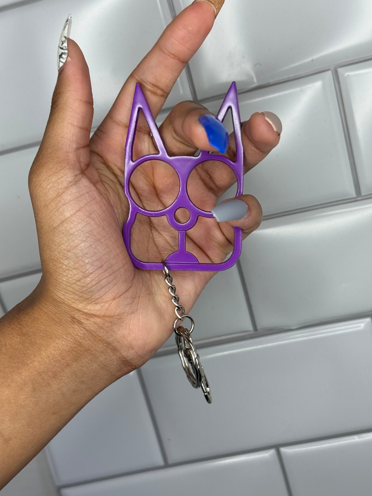 Kitty Knuckle