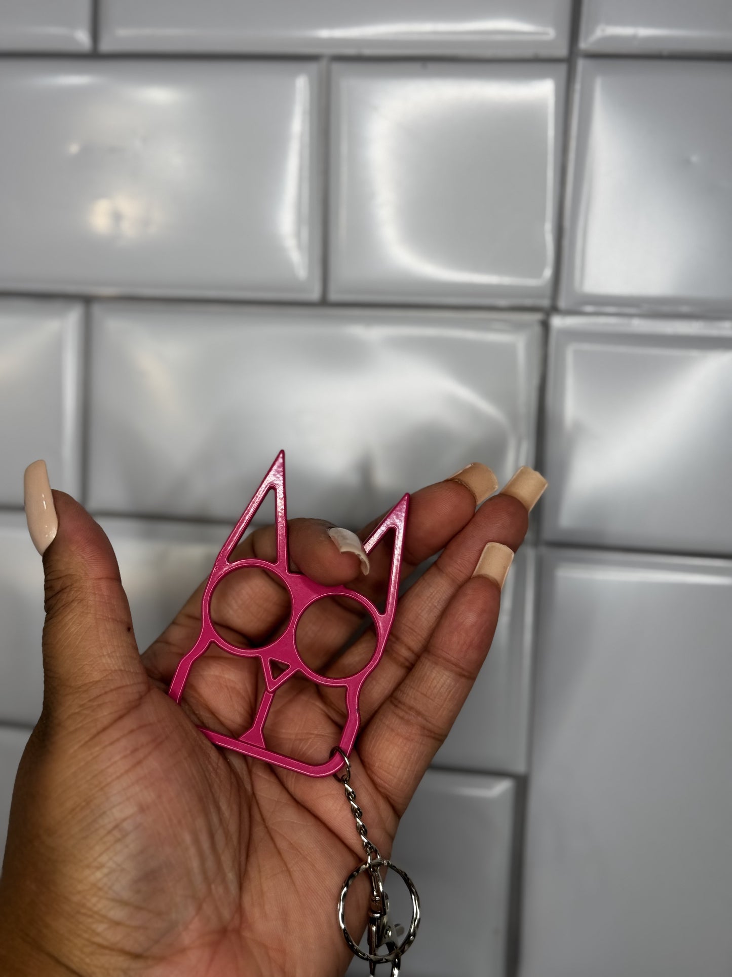 Kitty Knuckle